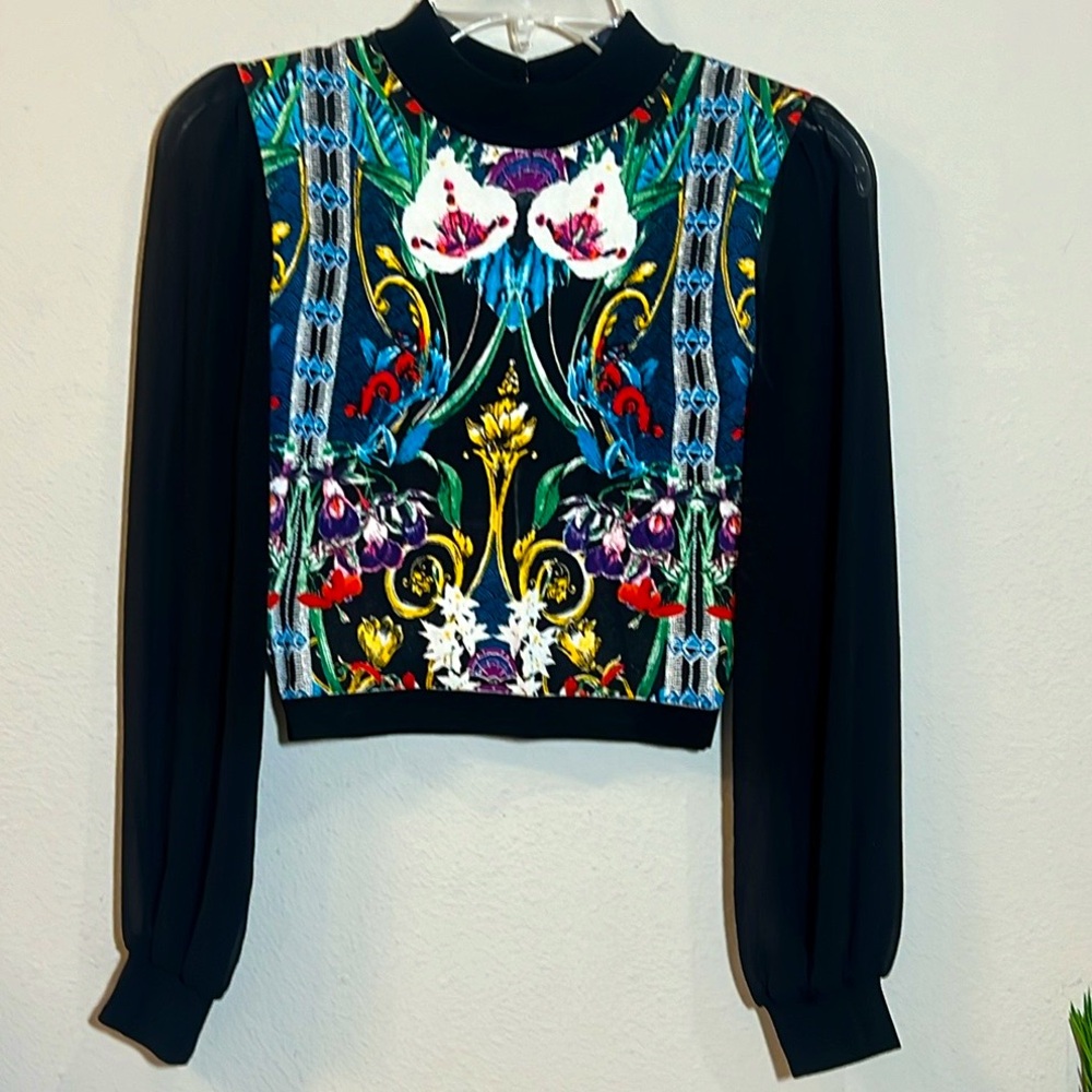 Bebe Floral Print Sheer Sleeves Blouse Sweater Small